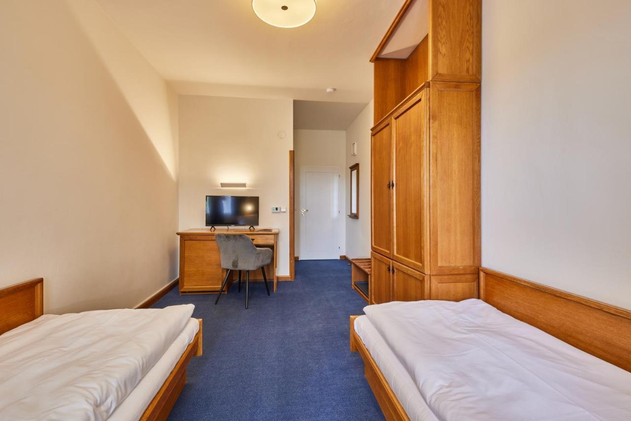 Hotel Auri Rudník Eksteriør bilde