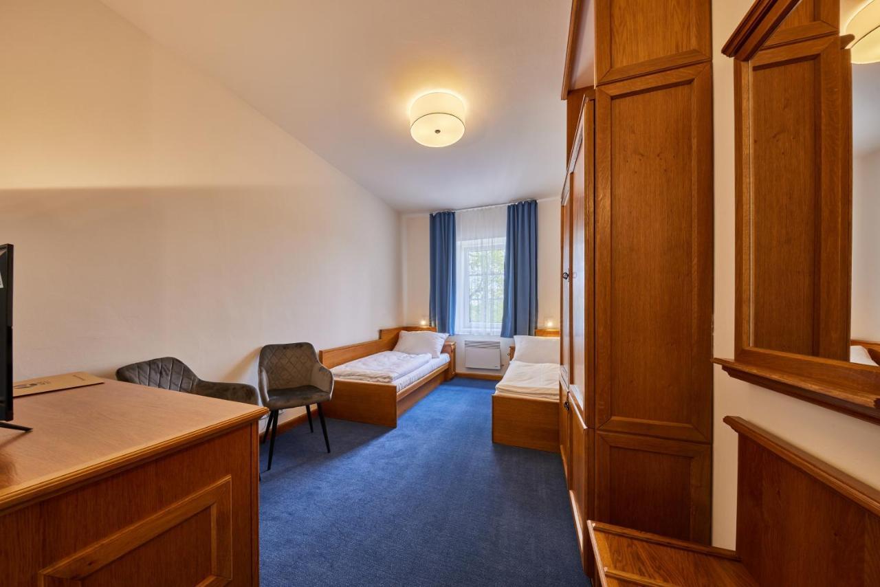 Hotel Auri Rudník Eksteriør bilde